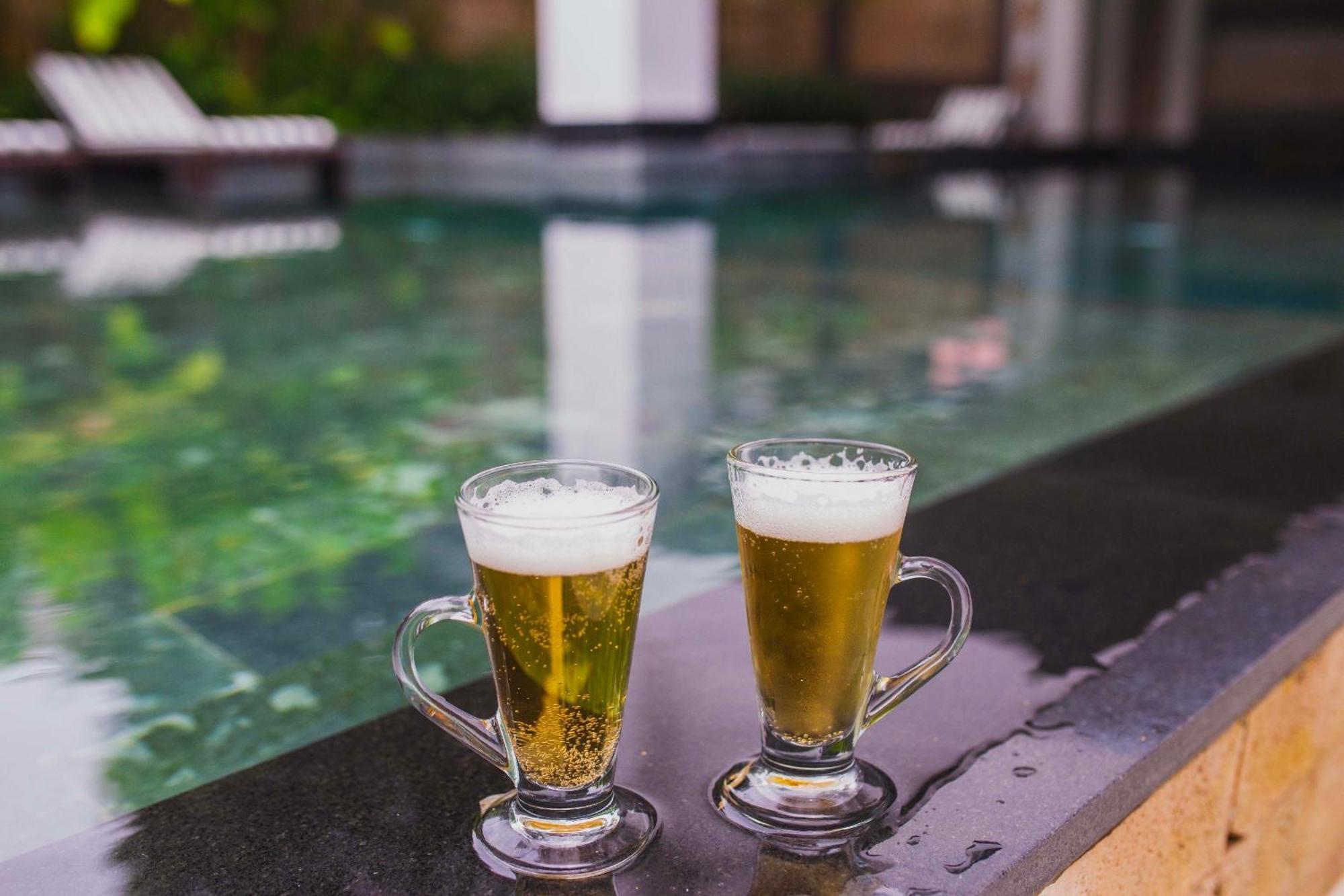 Royal Riverside Hoi An Hotel & Spa Экстерьер фото