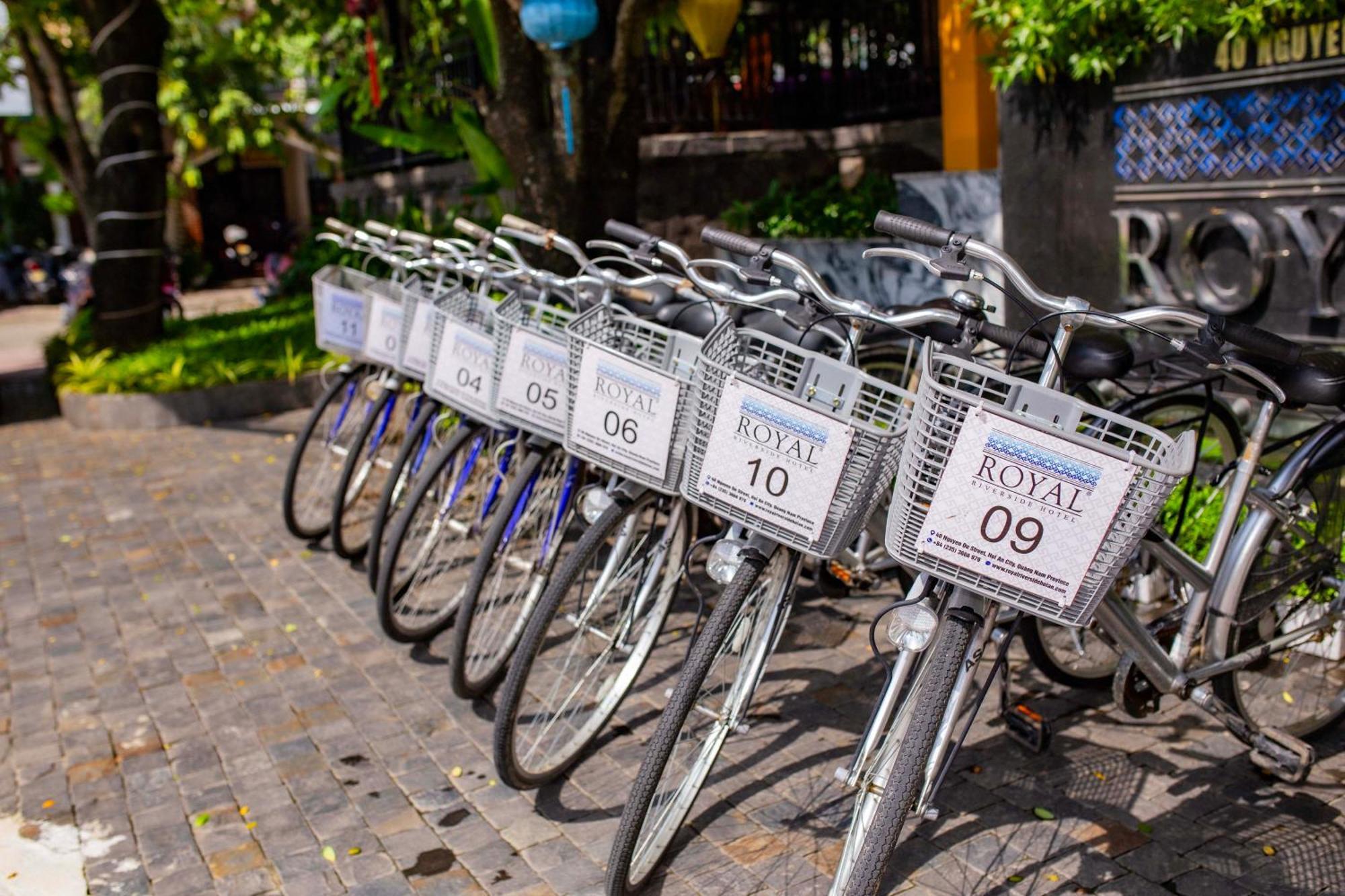 Royal Riverside Hoi An Hotel & Spa Экстерьер фото