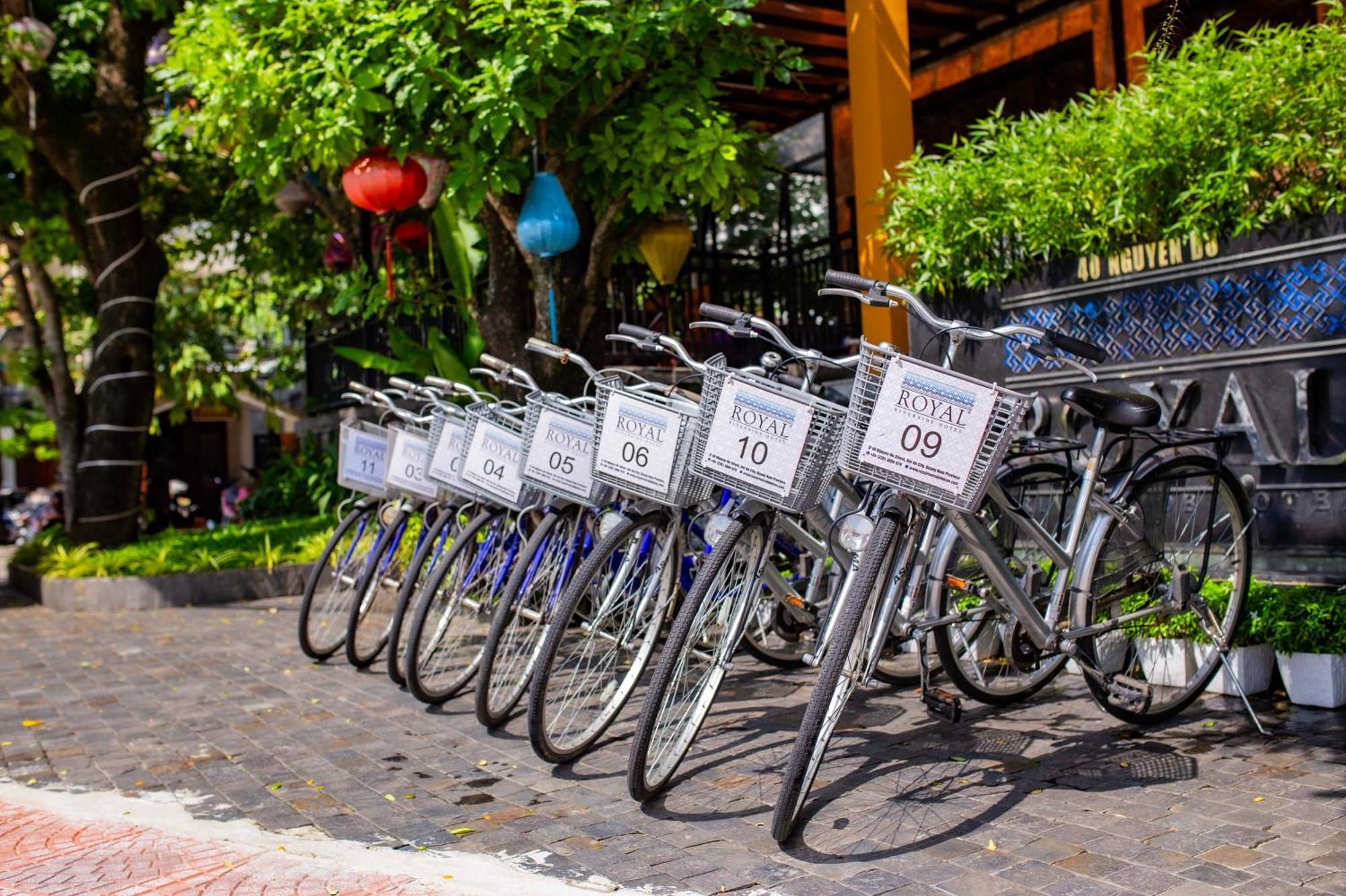 Royal Riverside Hoi An Hotel & Spa Экстерьер фото
